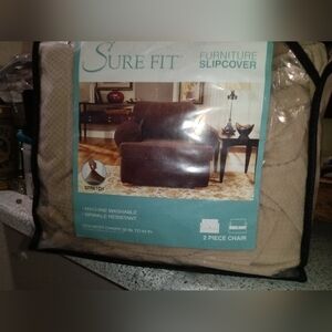 🦩SureFit Chair 2 Piece Stretch Slipcover Honeycomb Cream Polyester & Spandex
